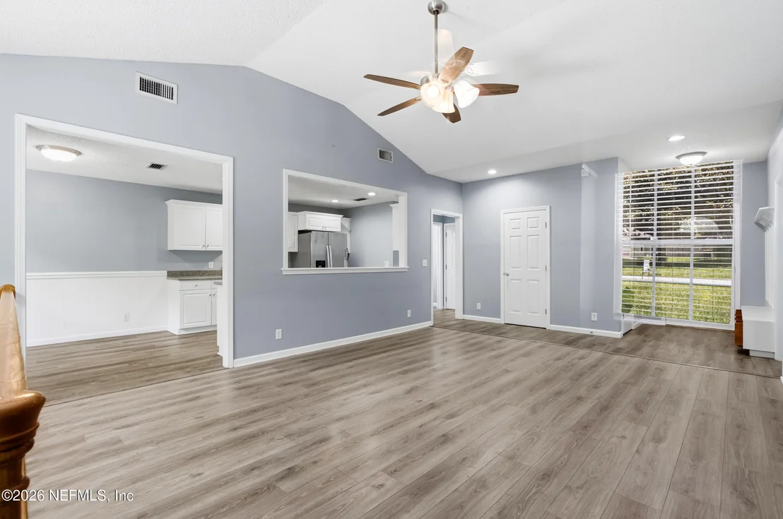Photo of 3374 MILLCREST Place