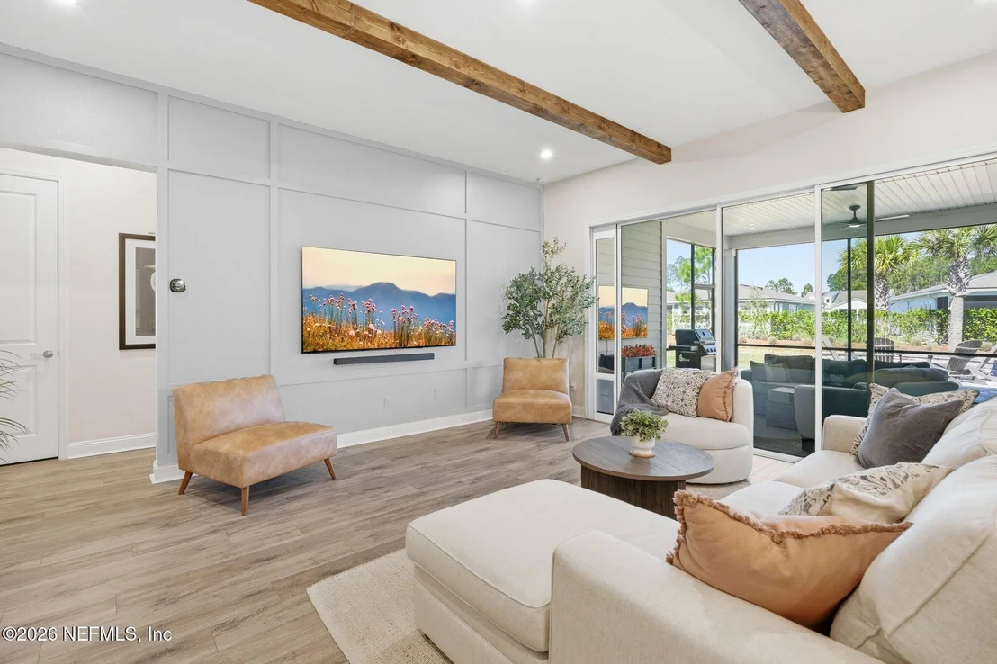 Photo of 361 PELTON Place