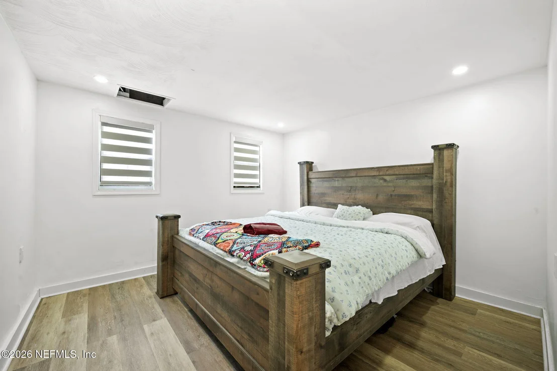 Photo of 9741 BRADLEY Road