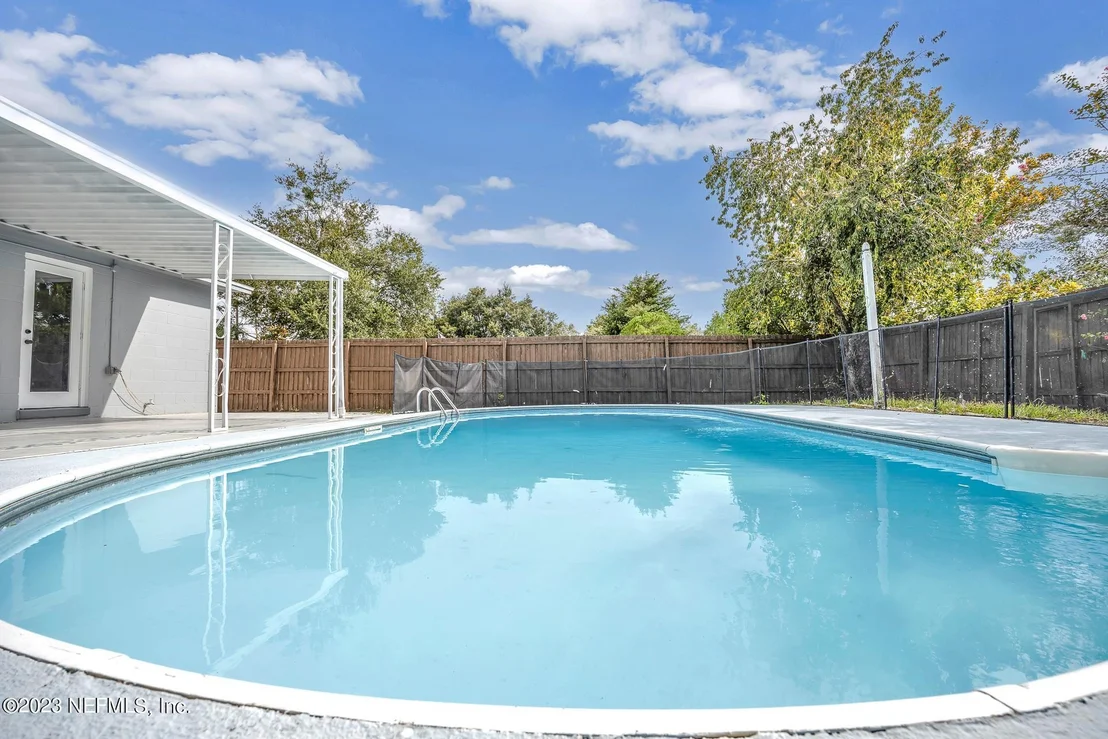 Photo of 6096 CHECKMATE Lane