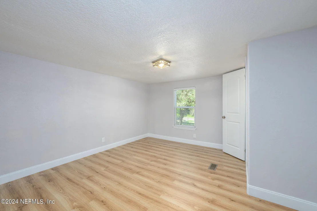 Photo of 101 TALLPINE Trail