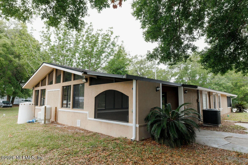 Photo of 2035 ANNISTON Road