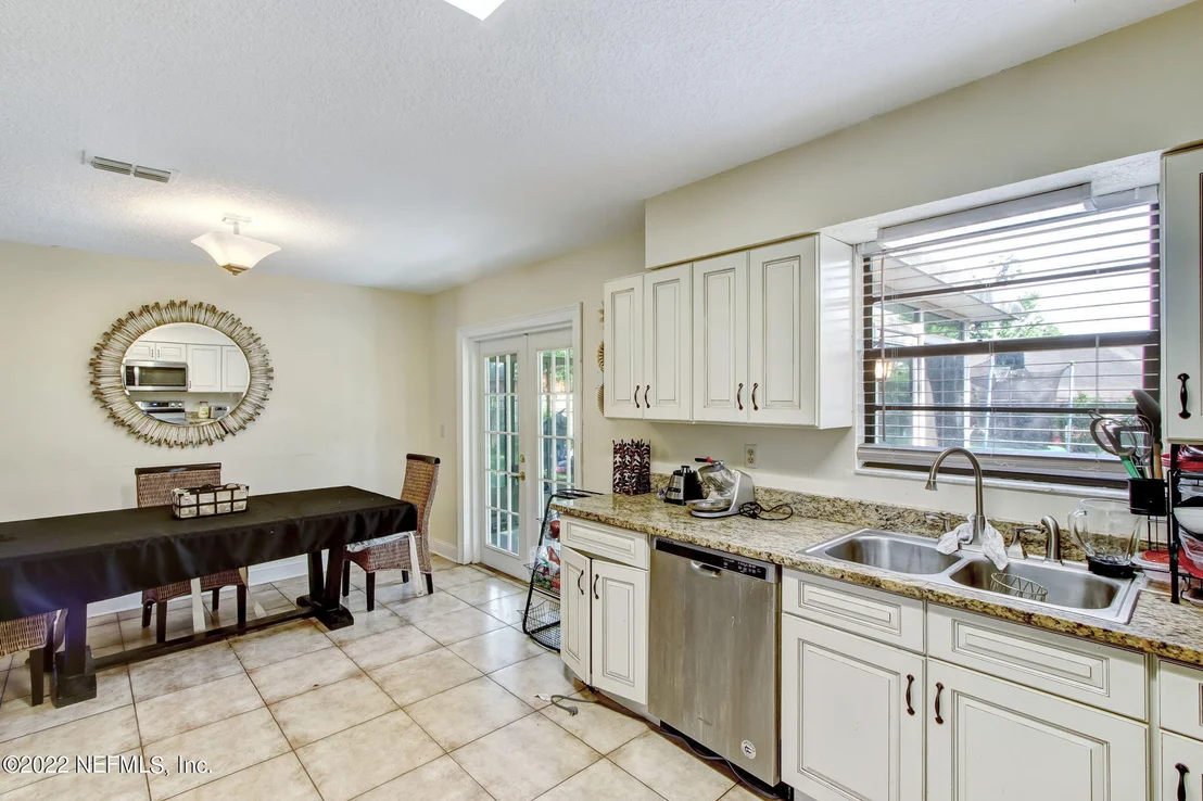 Photo of 6252 FAULKNER Circle