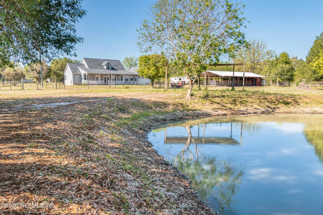 Photo of 8219 MUD LAKE Road