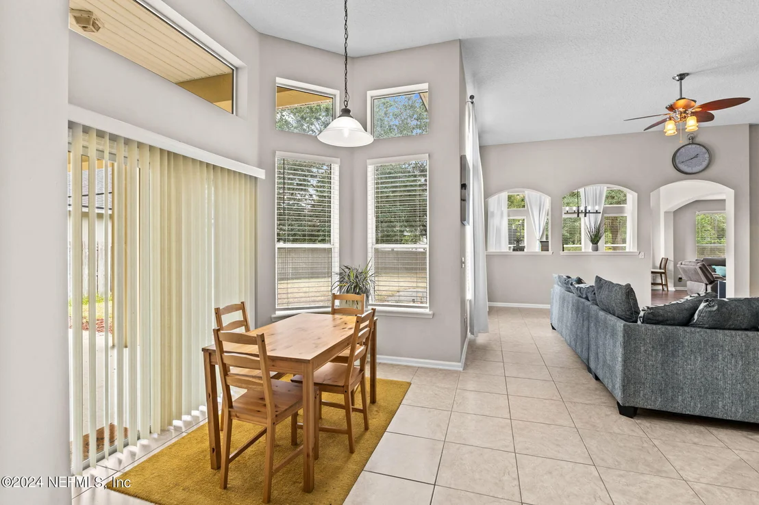 Photo of 6044 WHITE TIP Road