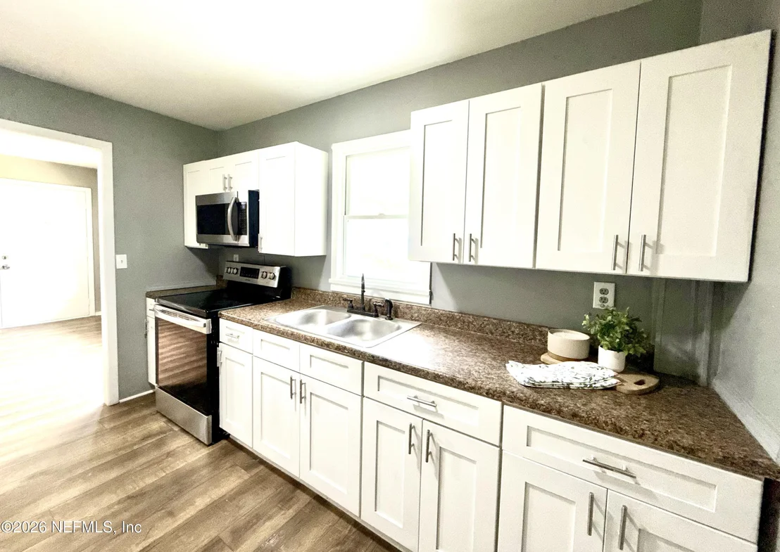 Photo of 5514 GREEN FOREST Drive