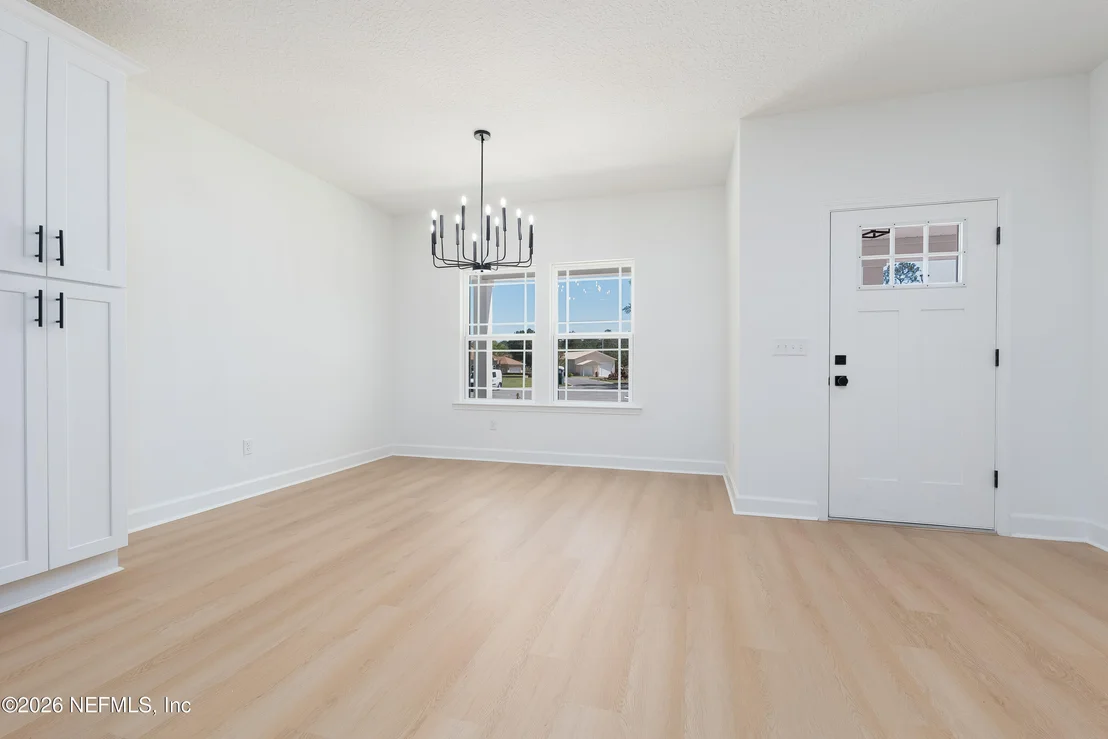 Photo of 265 CRESTVIEW Drive