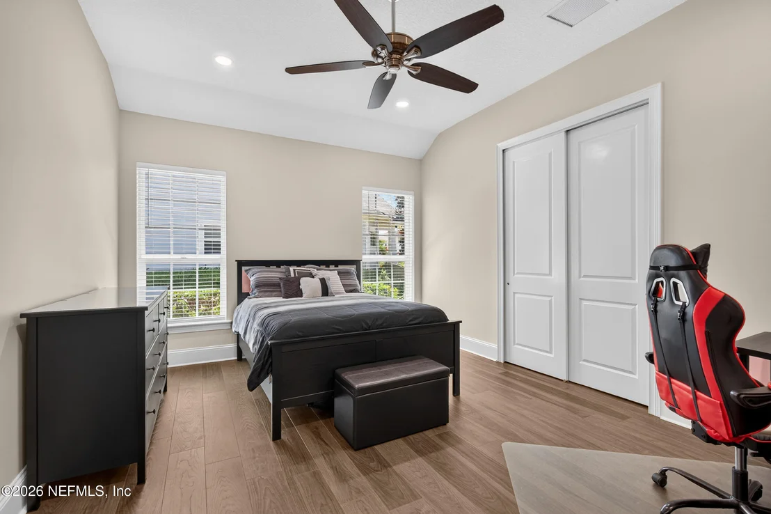 Photo of 287 VALE Drive