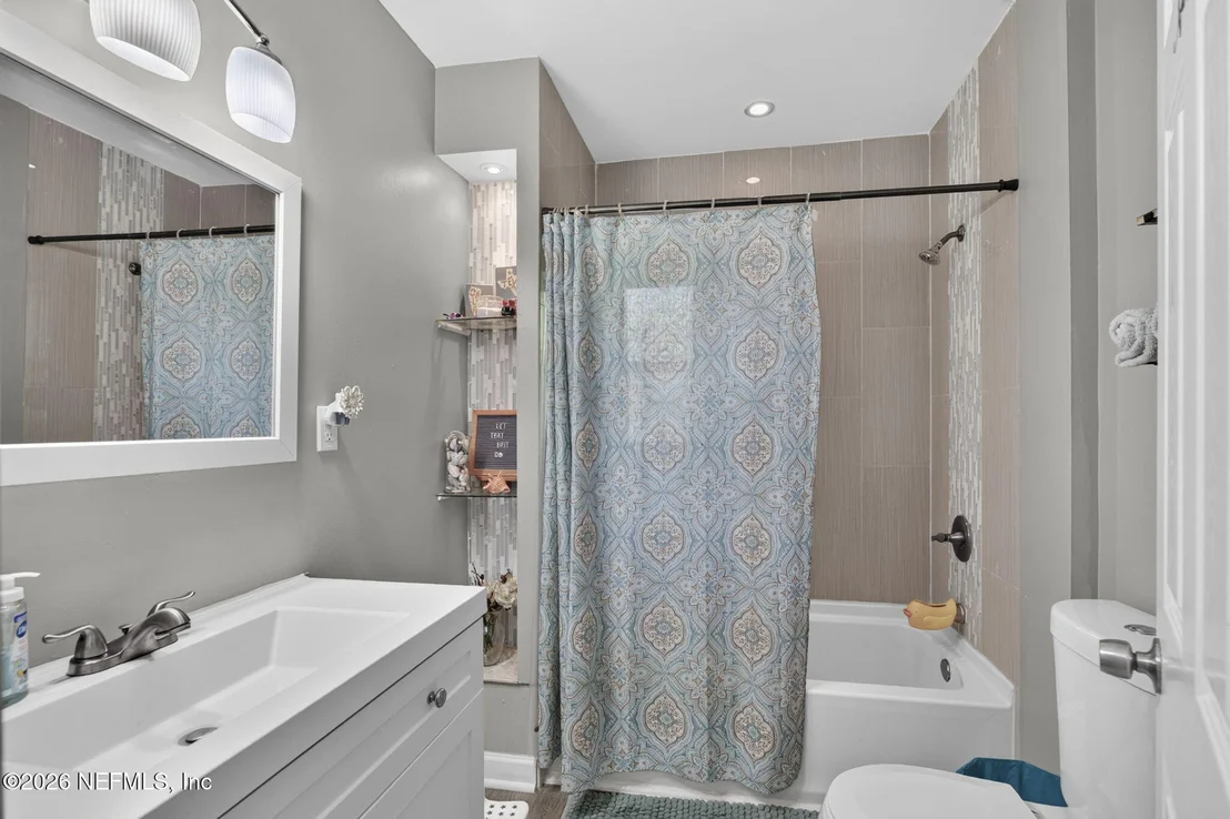 Photo of 1212 CRESTFIELD Road