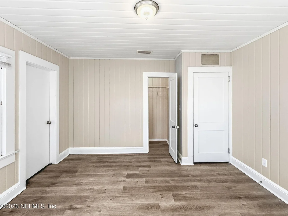 Photo of 7739 HAMMOND Boulevard