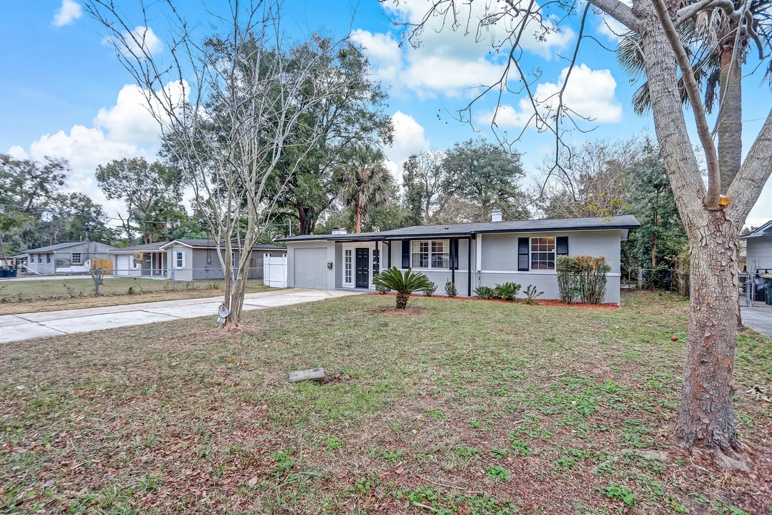 Photo of 227 SAPELO Road