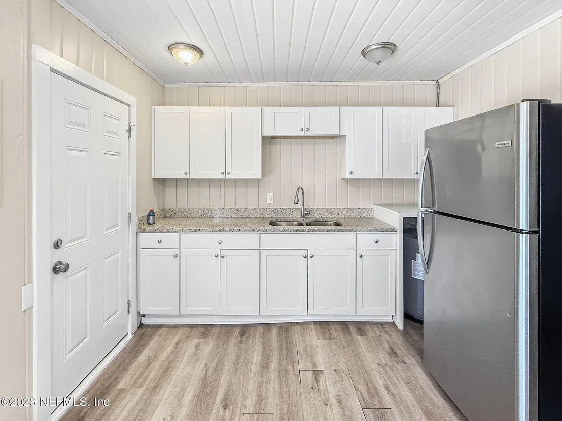 Photo of 7739 HAMMOND Boulevard