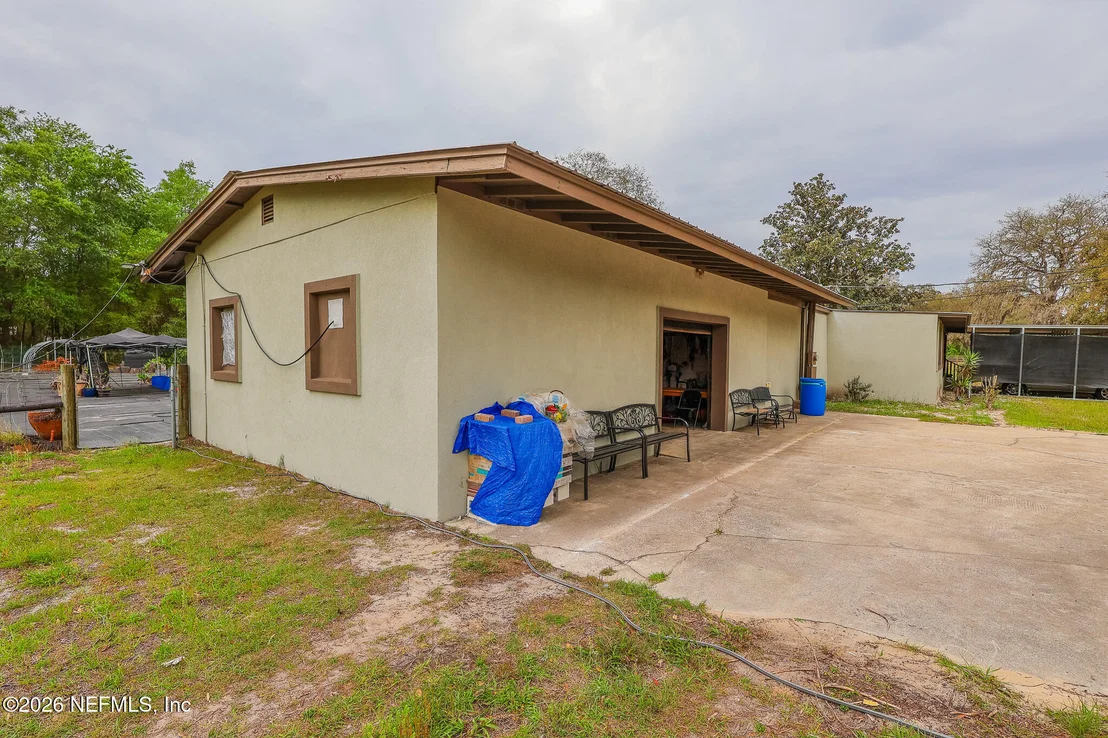 Photo of 239 LYNNE Drive