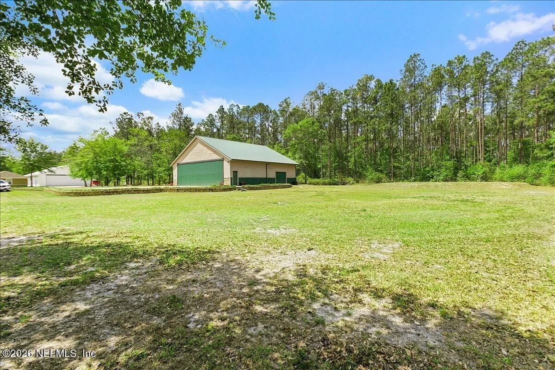 Photo of 11111 APACHE Lane