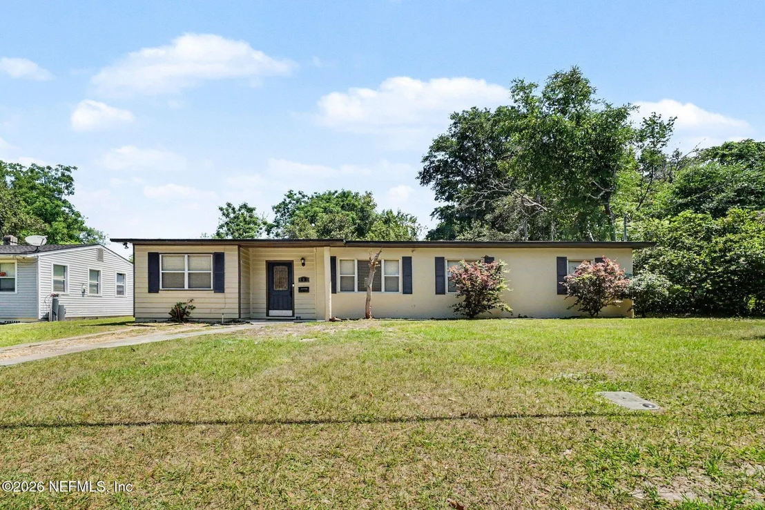 Photo of 527 OGLETHORPE Road