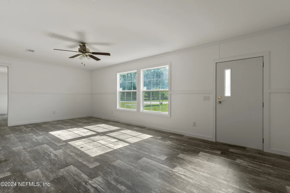 Photo of 2448 VIOLET Way