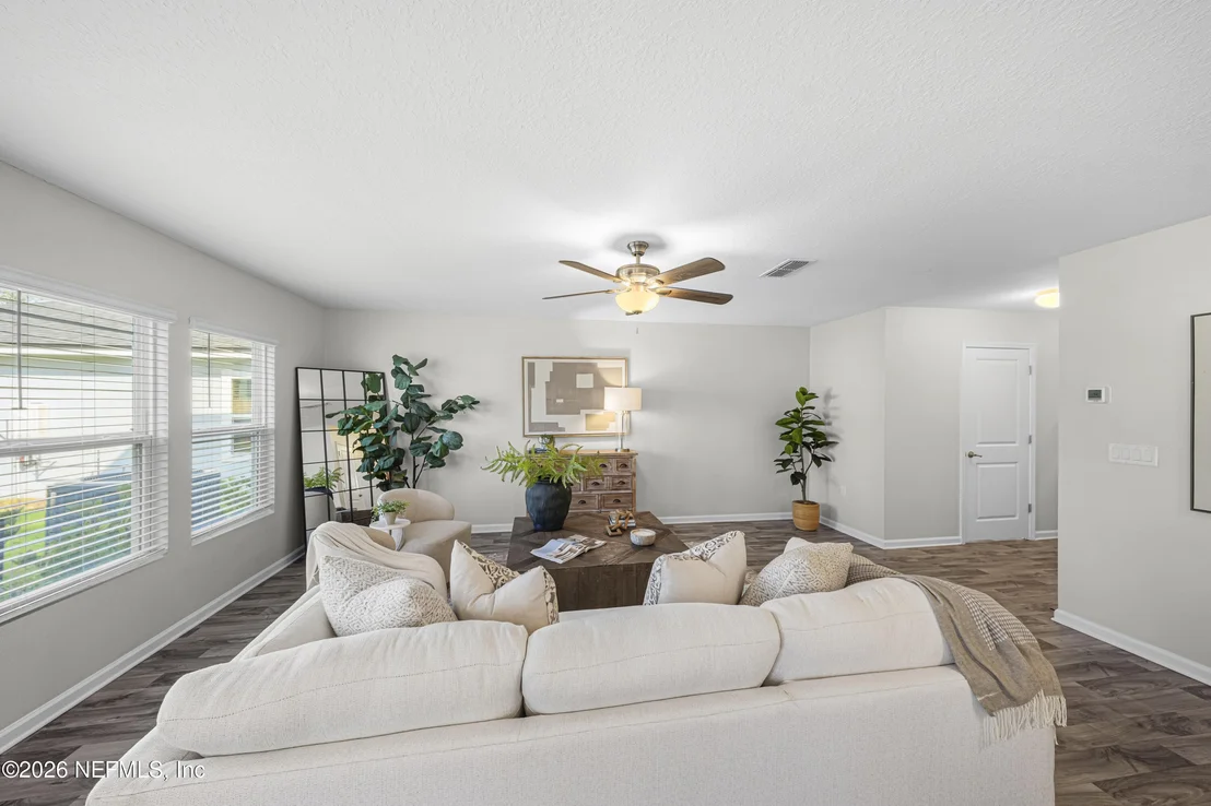 Photo of 95 MOORCROFT Way