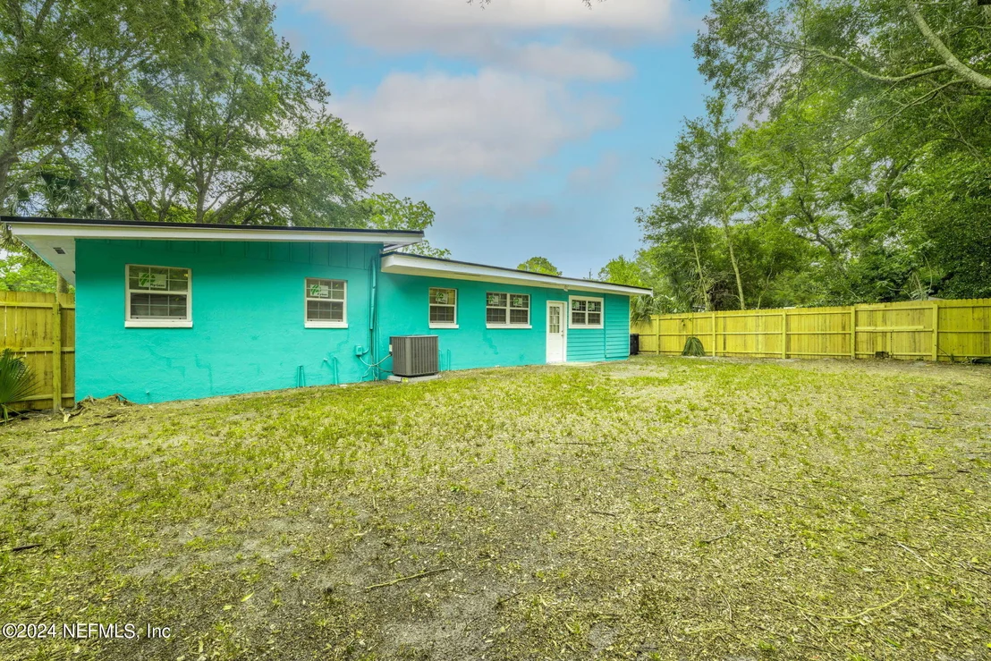 Photo of 2218 BOURGET Drive