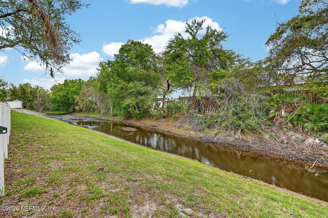 Photo of 112 BAY BRIDGE Drive