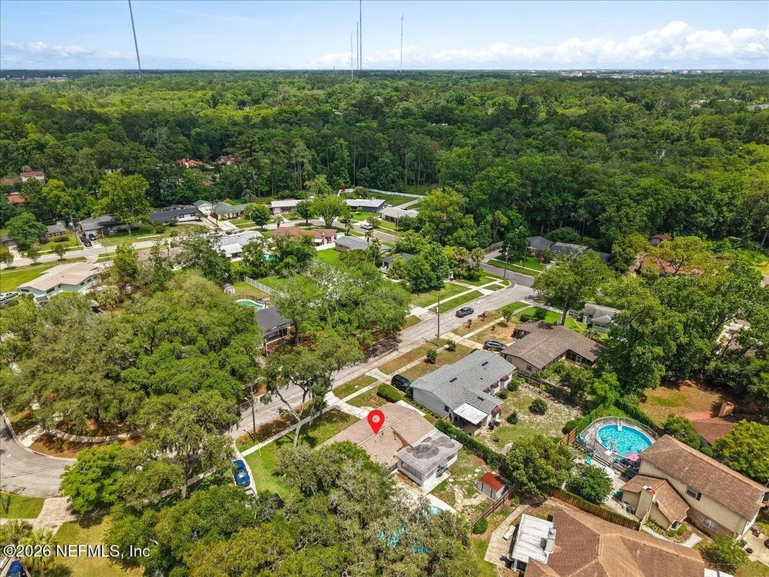 Photo of 2375 FLO Drive W