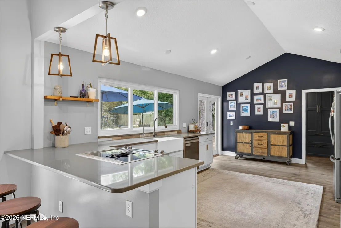 Photo of 9616 BEAUCLERC BLUFF Road