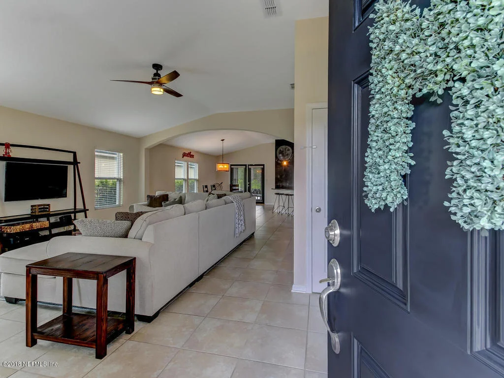 Photo of 671 GLENDALE Lane