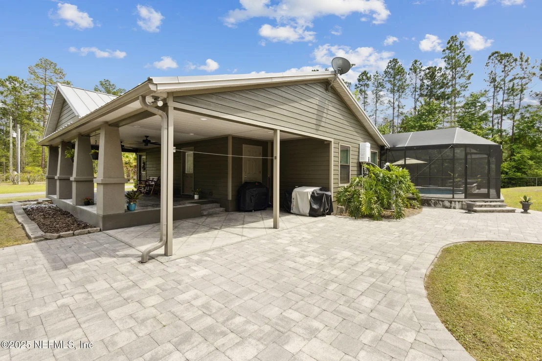 Photo of 11624 CHAPPARELL Road