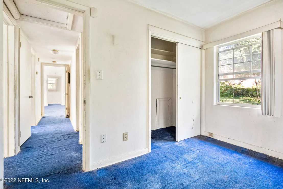Photo of 3015 LANSDELL Drive