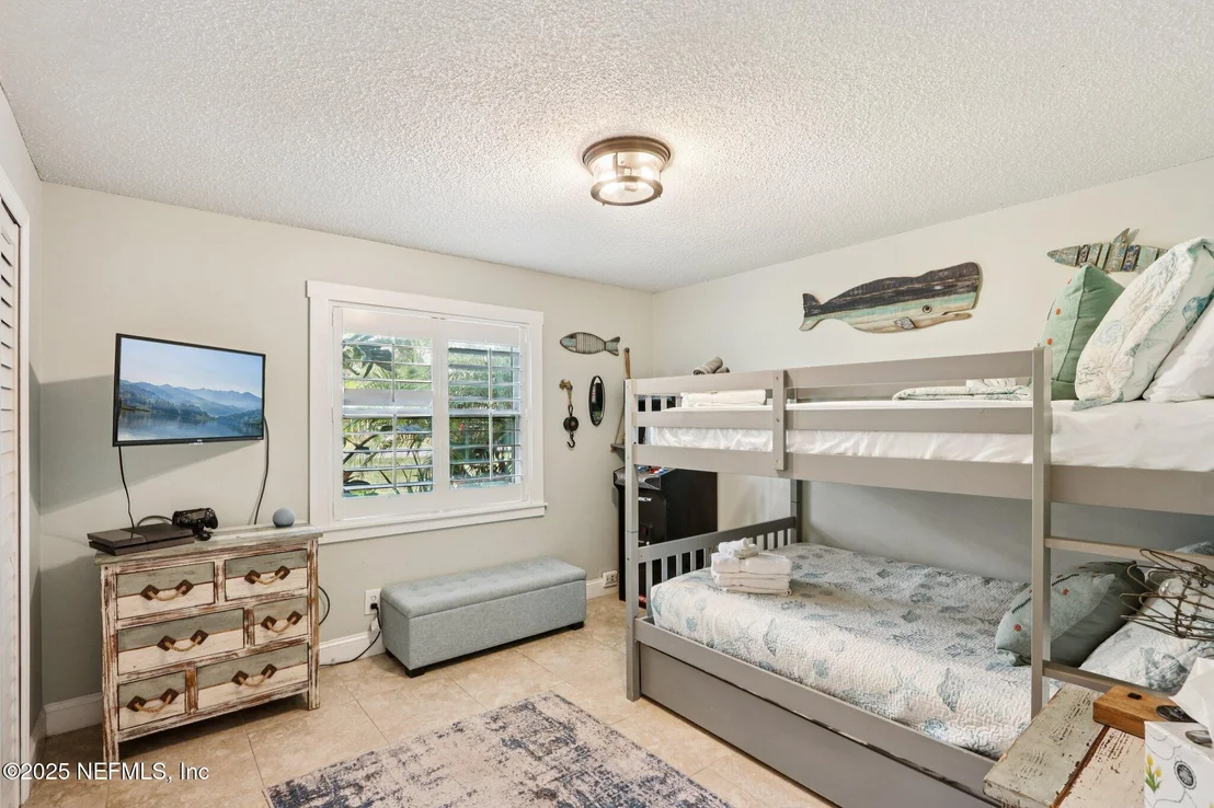 Photo of 409 SEVENTEENTH Street