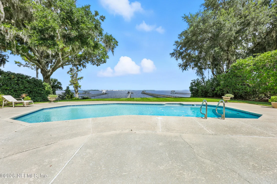 Photo of 2957 FOREST Circle