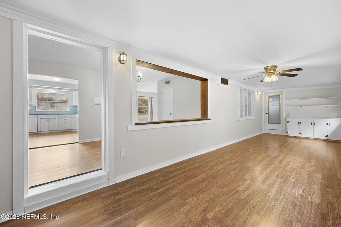 Photo of 2324 BUTTONWOOD Drive