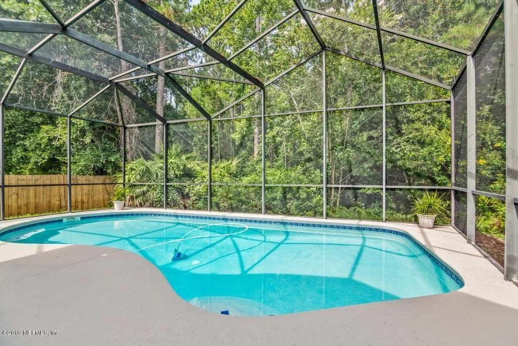 Photo of 221 JOHNS GLEN Drive