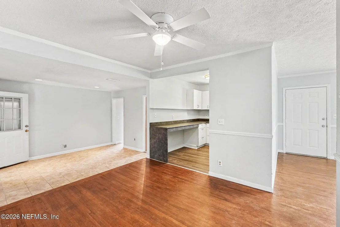 Photo of 6159 AUTLAN Drive