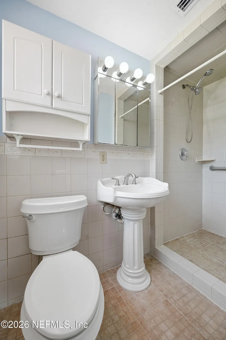 Photo of 5162 SPRING GLEN Road