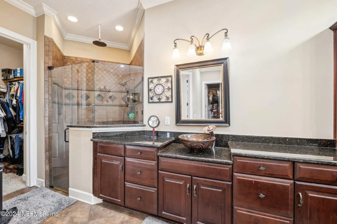Photo of 4007 EAGLE LANDING Parkway