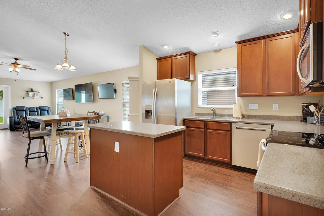 Photo of 96090 OUT CREEK Way