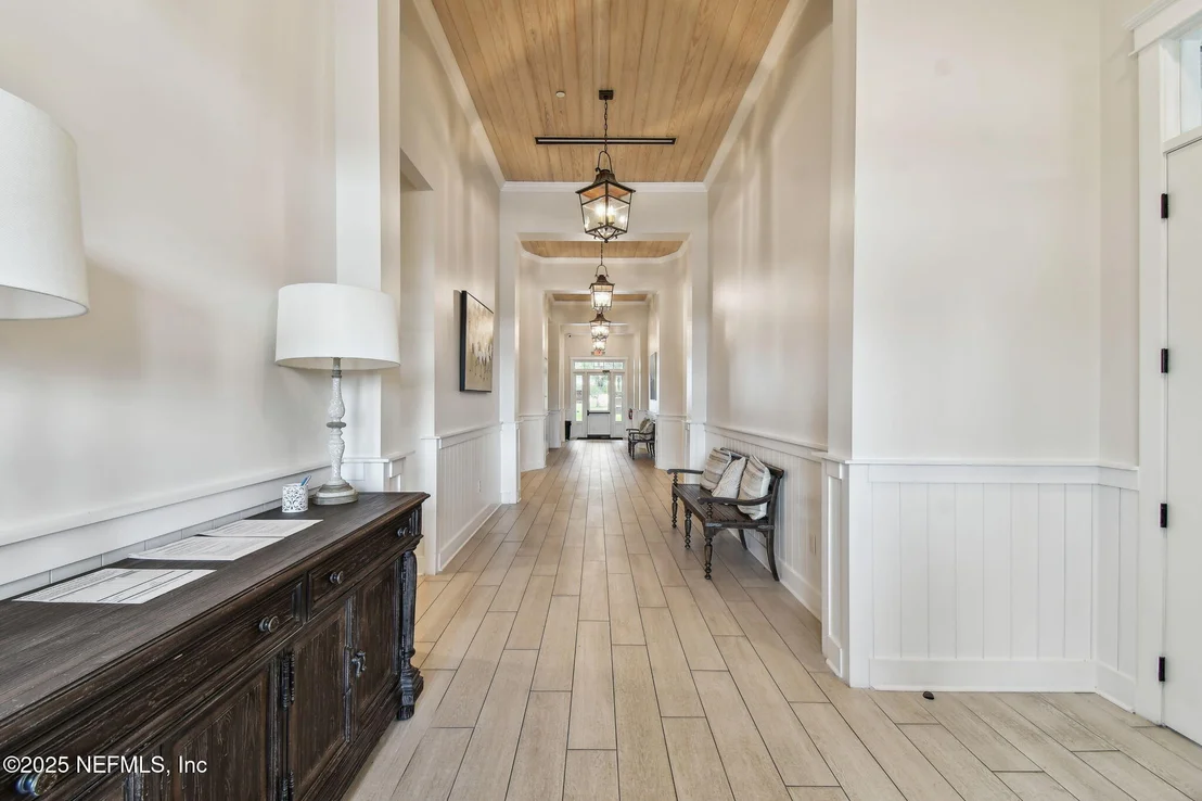 Photo of 182 MYRTLE OAK Court