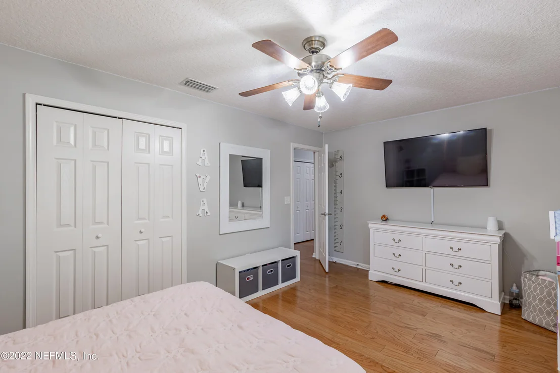 Photo of 4079 EDGELAND Trail