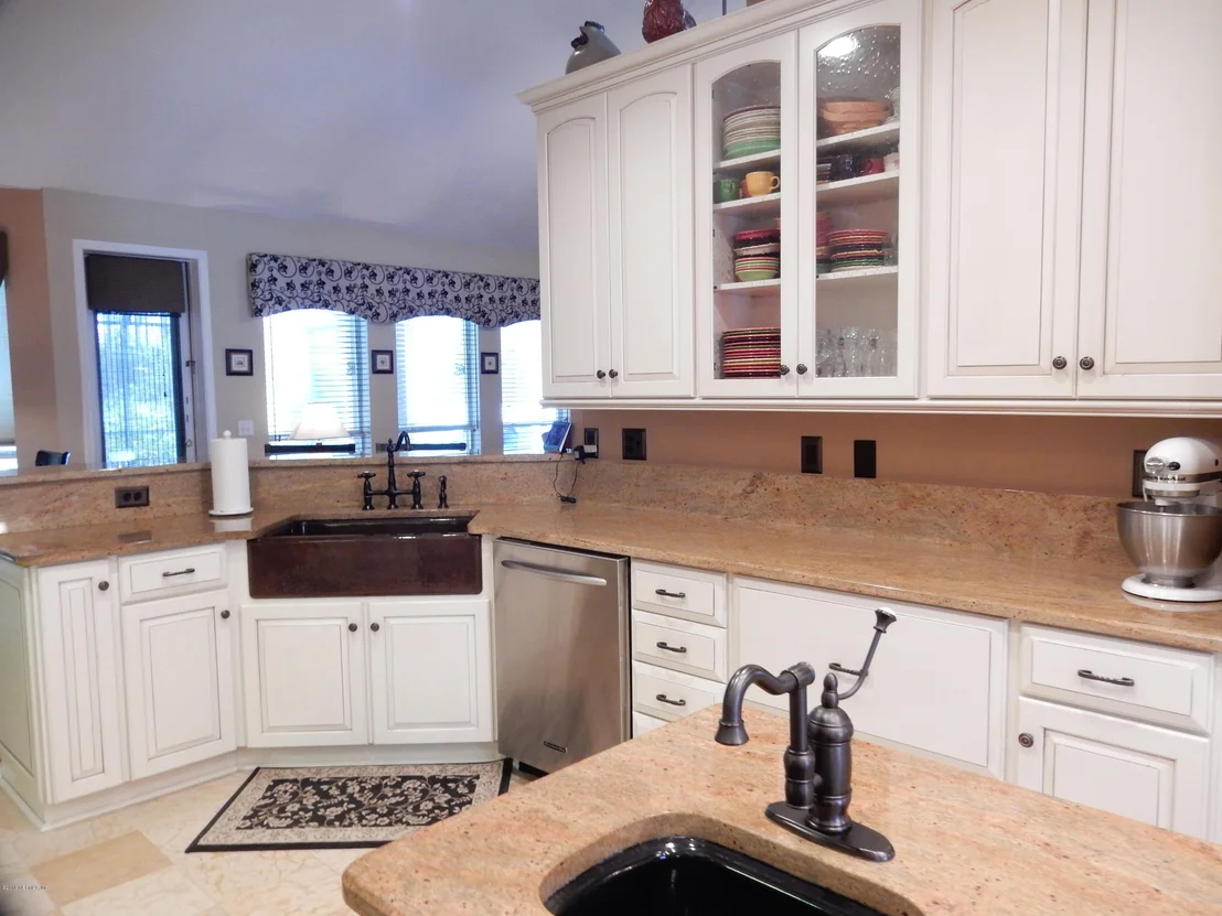 Photo of 156 IVY LAKES Drive