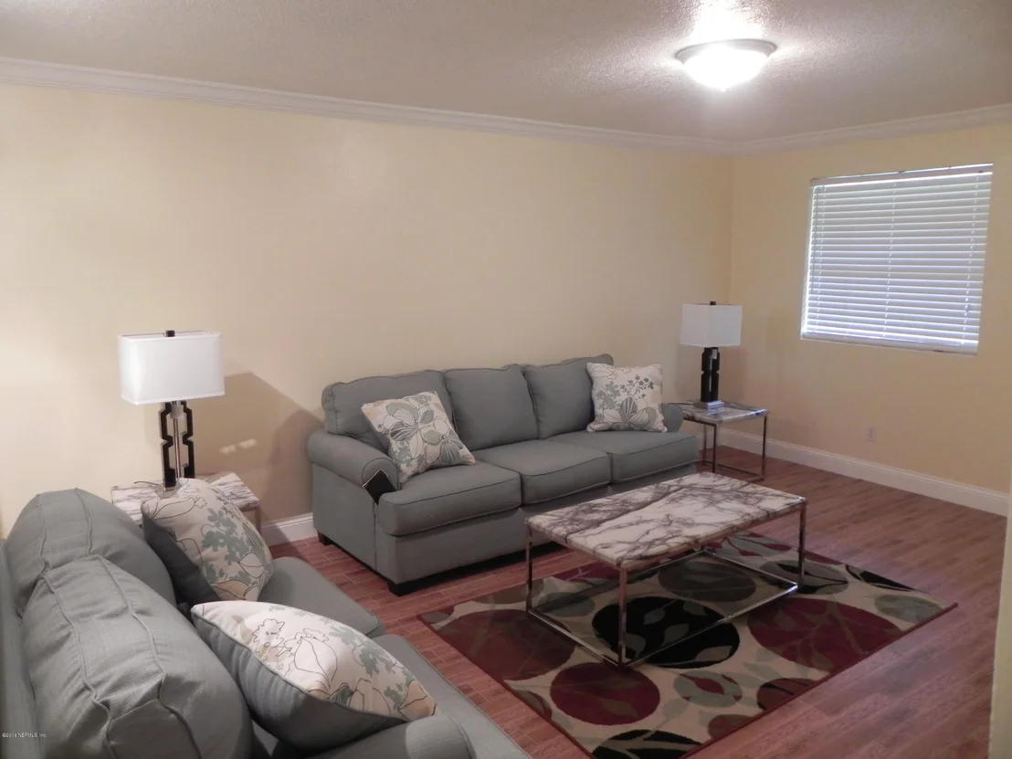 Photo of 5223 CHIVALRY Drive