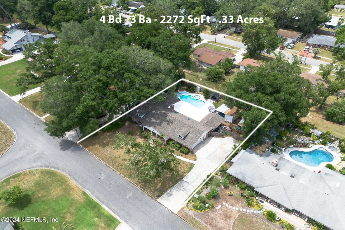 Photo of 2206 GLENCOE Drive