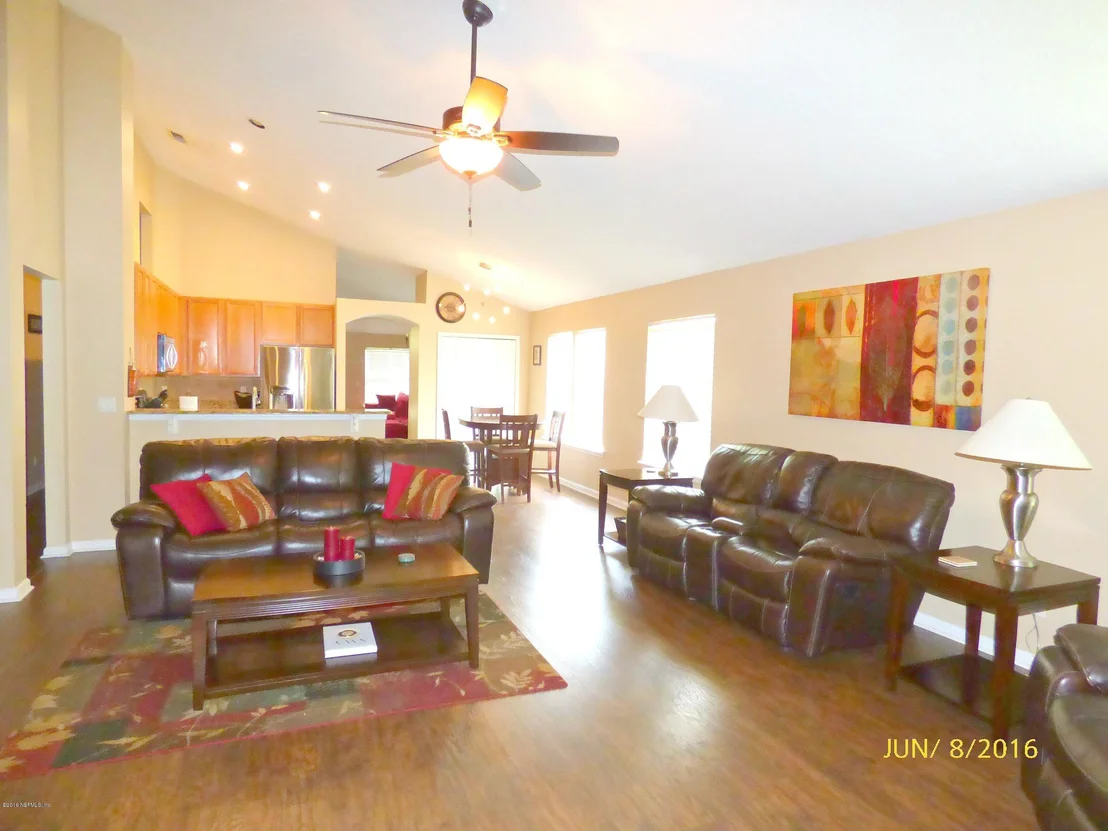 Photo of 14523 FALLING WATERS Drive