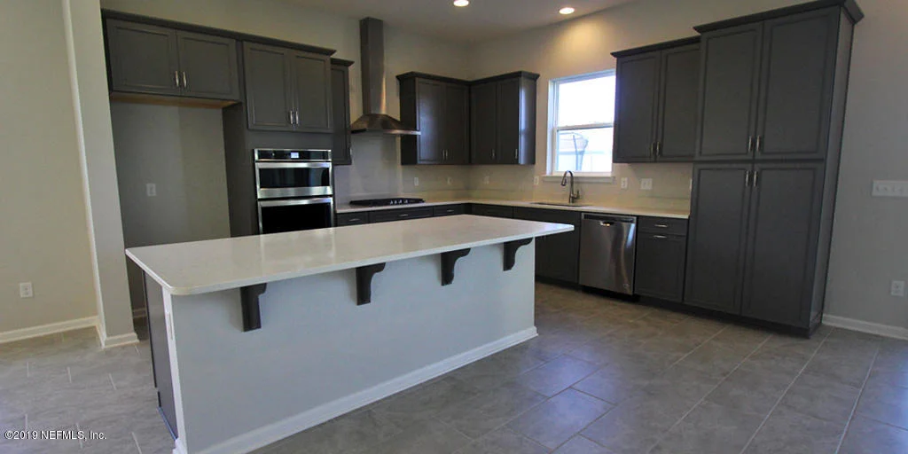 Photo of 206 BROADLEAF Lane