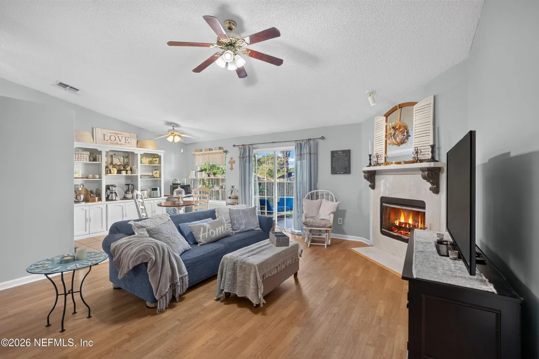 Photo of 4556 SHAKY LEAF Lane N