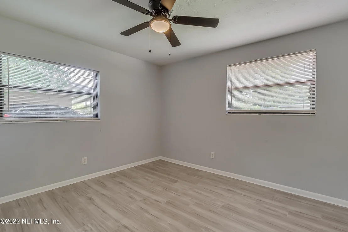 Photo of 7961 AUSTIN Road