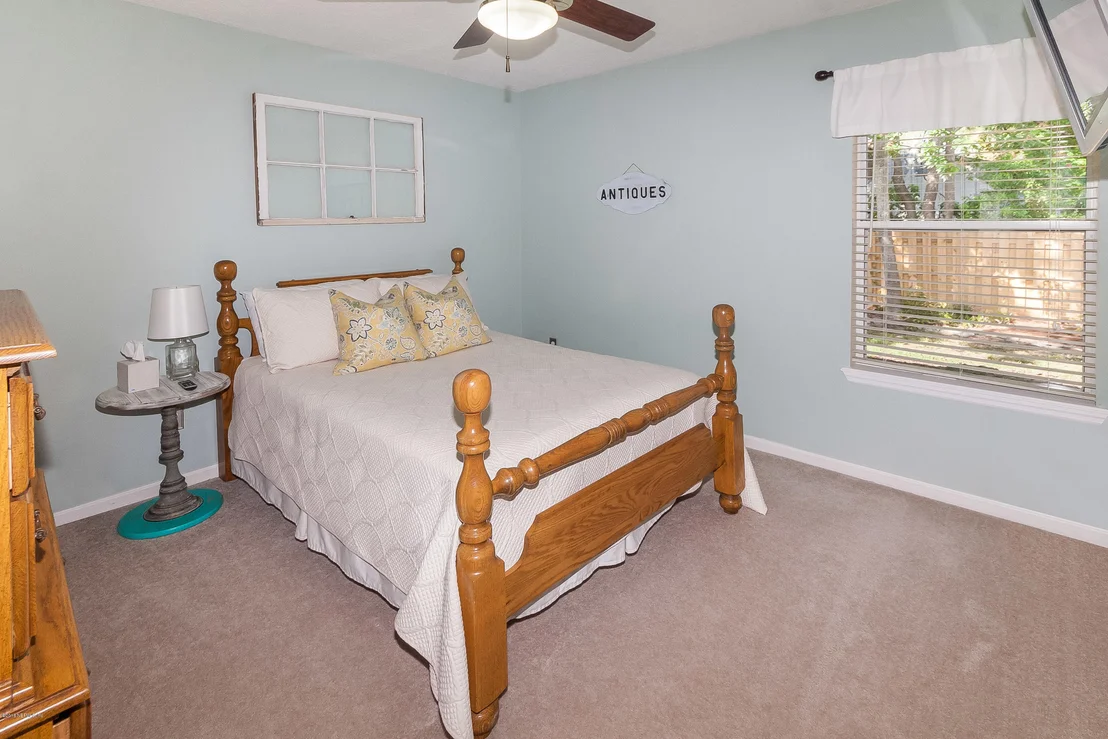 Photo of 1546 BAY HARBOR Drive