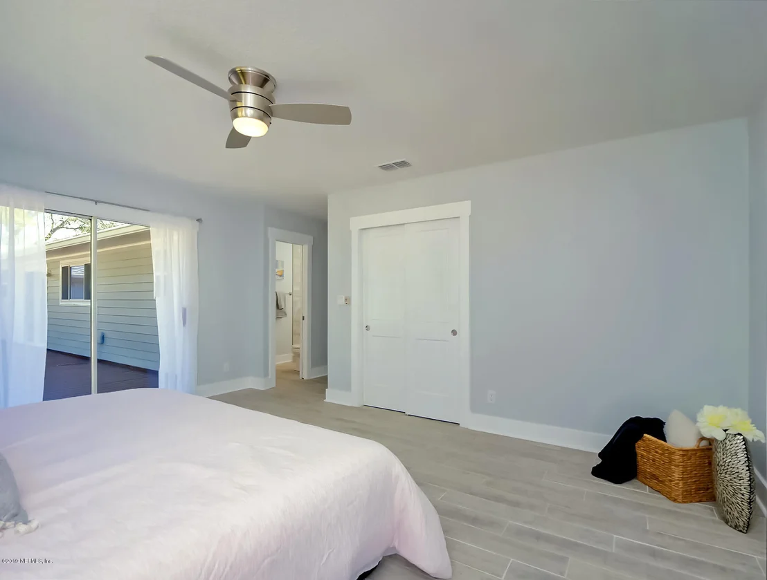 Photo of 1012 CEDAR Street