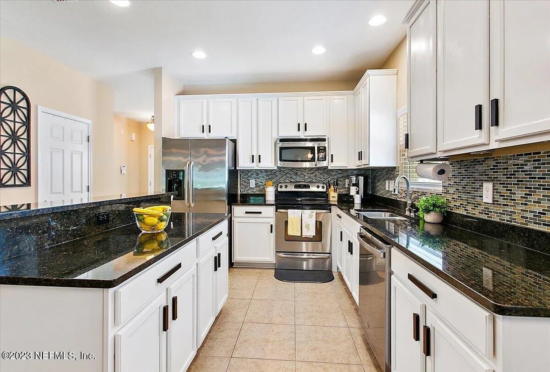 Photo of 123 E TEAGUE BAY Drive