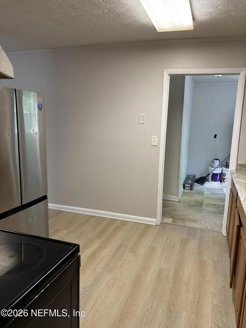 Photo of 2502 ROBERT Street