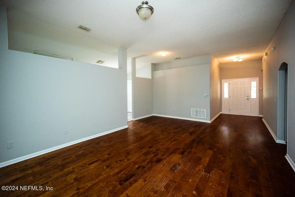 Photo of 724 S LILAC Loop